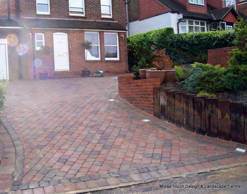 Midas Touch Landscapes - Hertfordshire landscaping, driveways, patios and paving projects