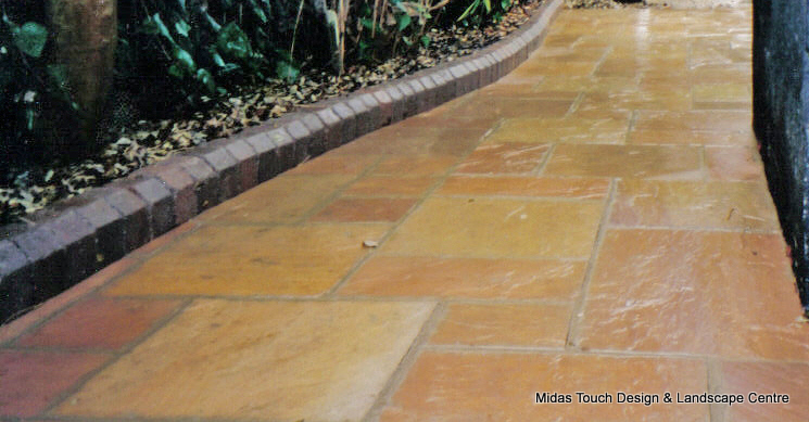 Midas Touch Landscapes - Hertfordshire landscaping, driveways, patios and paving projects